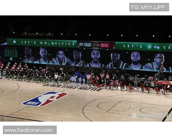 蓝网与勇士激战正酣NBA赛场精彩对决引发球迷热议