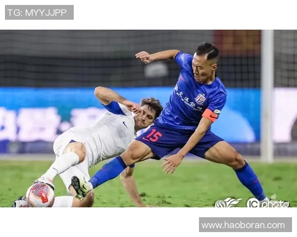 重庆与申花激战正酣现场直播全程回顾与精彩瞬间分析